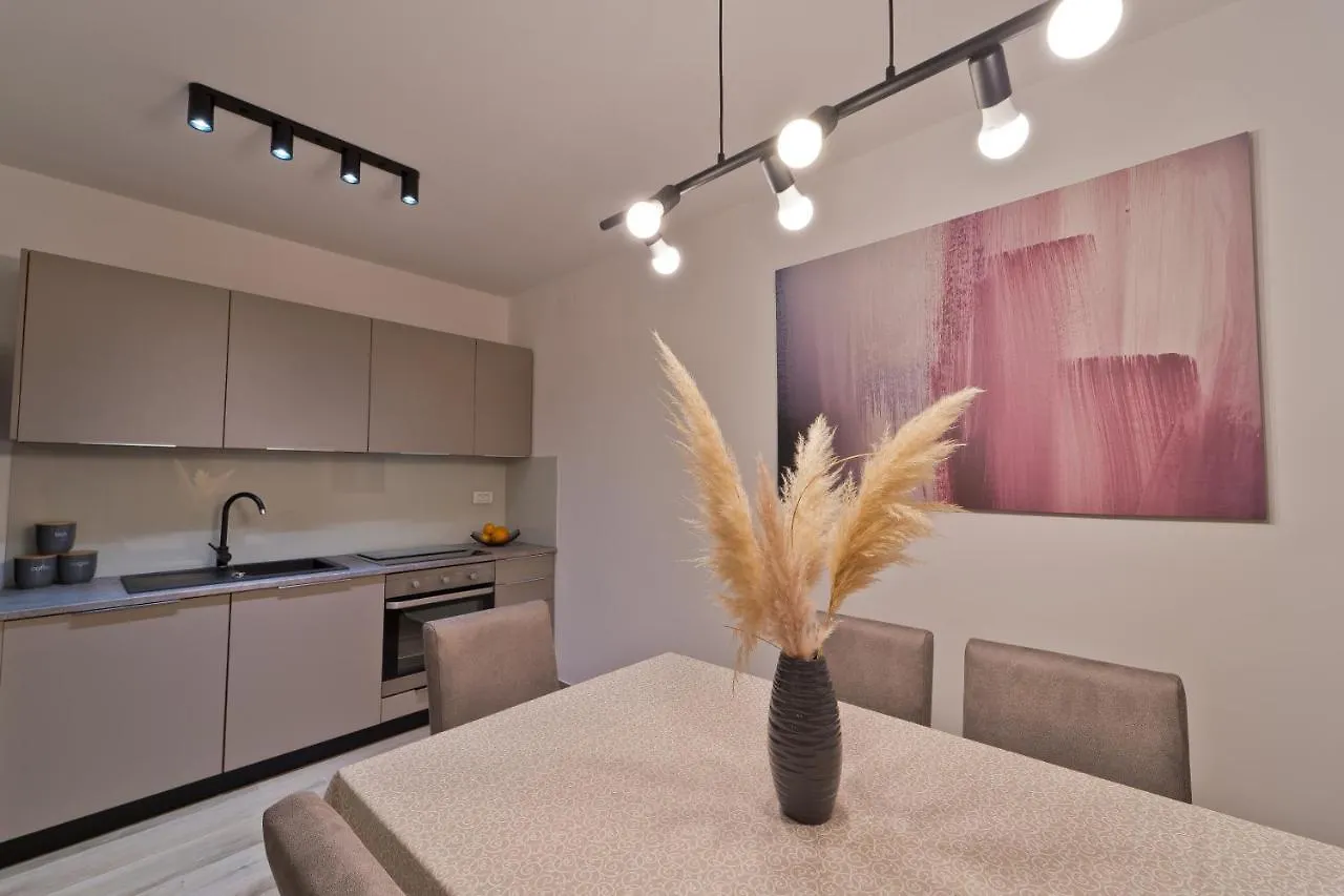 Apartment Vita Pula