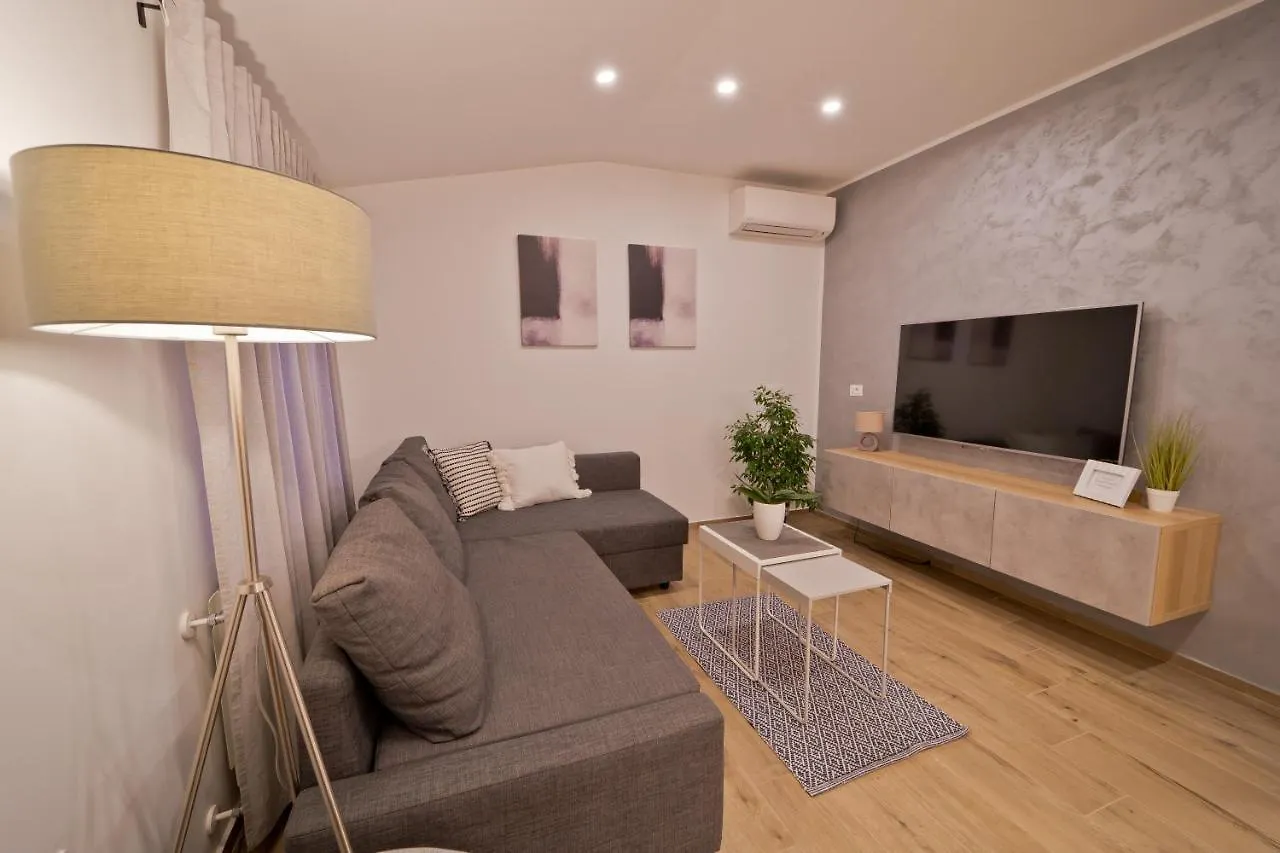 Apartment Vita Pula