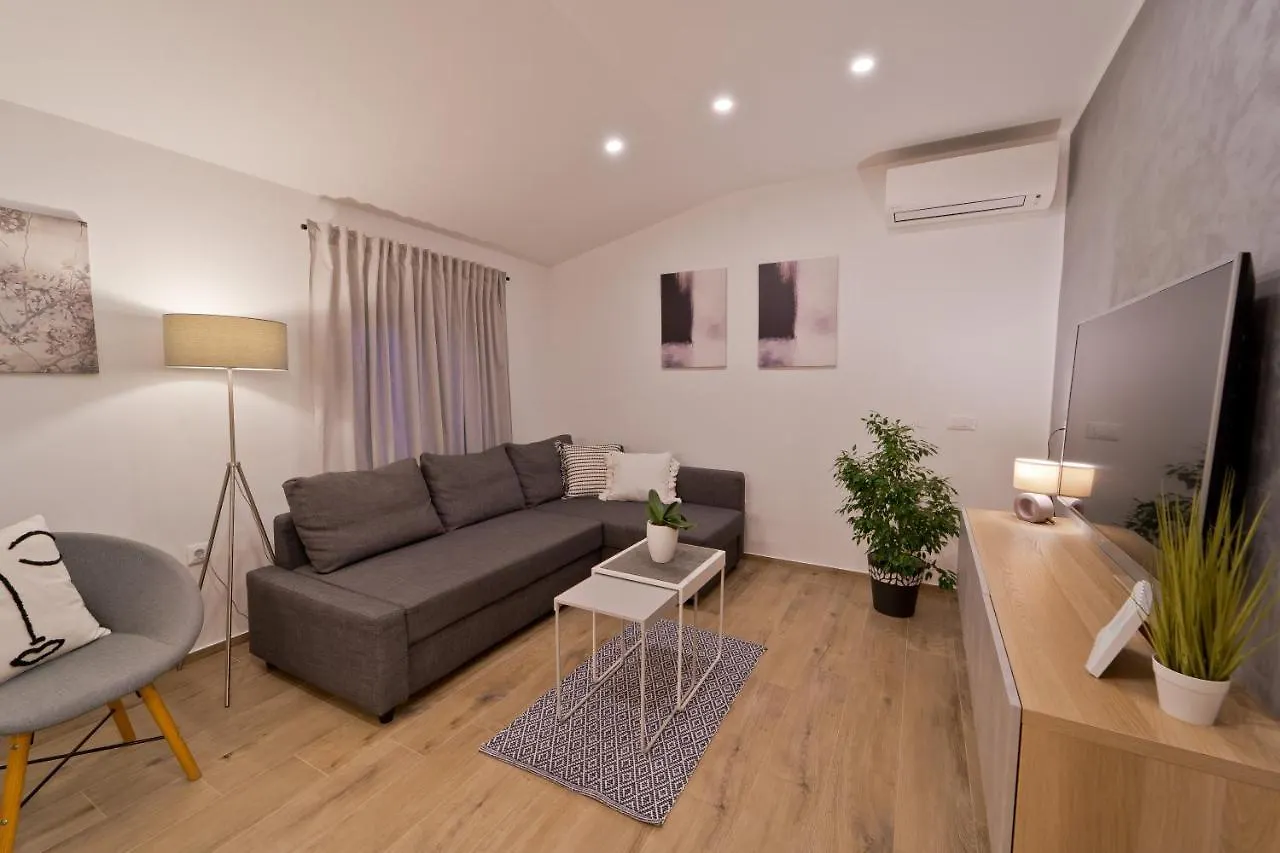 Apartment Vita Pula