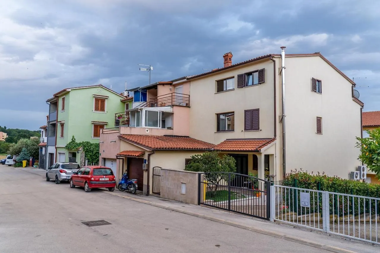 Apartment Vita Pula